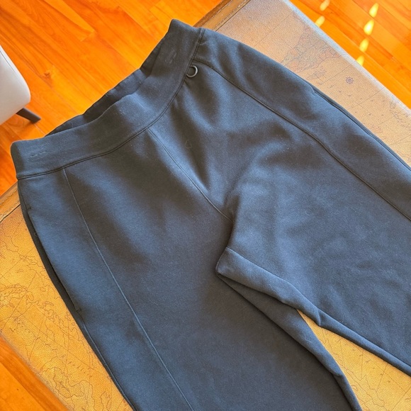 Nike Dri-FIT 24.7 Impossibly Soft joggers - Picture 4 of 11